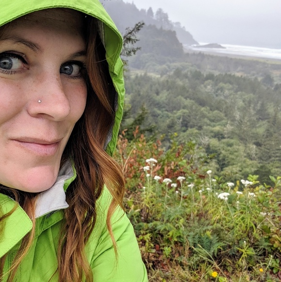 Meet your Posher, Mindy - Picture 1 of 1